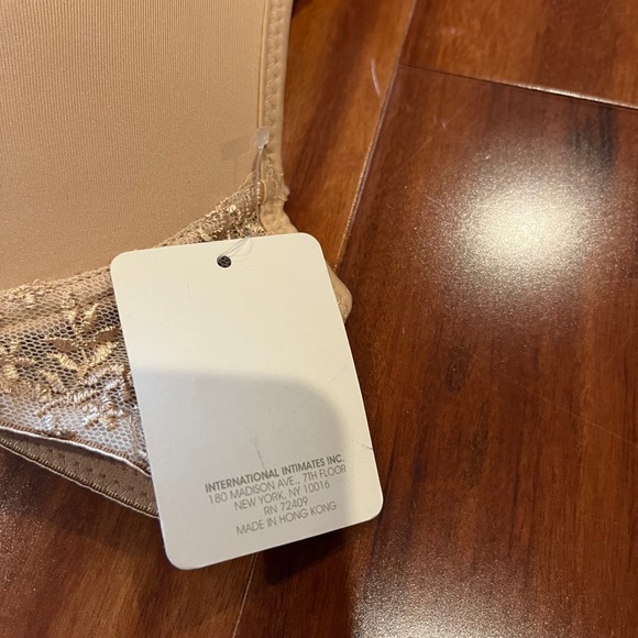 Rene Rofe Beige Bra Style B2389 Underwire Nude Floral Intimates New Size 34B - Picture 5 of 9